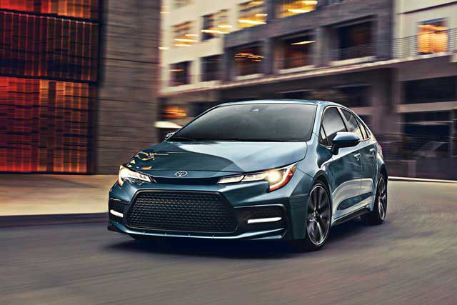 Top 10 Best-Selling Vehicles in Canada in 2020: #8. Toyota Corolla