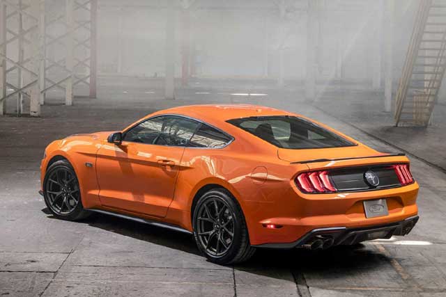 10 Fastest 4-Cylinder Cars: Ranked by 0-60 MPH: #6 2020 Ford Mustang EcoBoost High-Performance Package