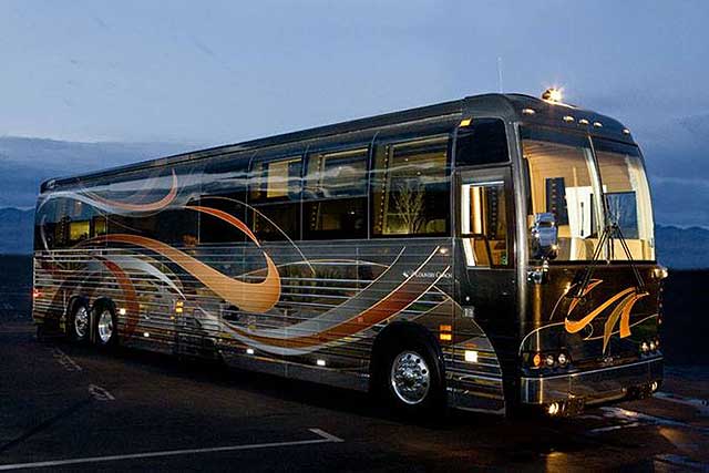 Top 10 Most Expensive Luxury Buses in the World: 45DLQ