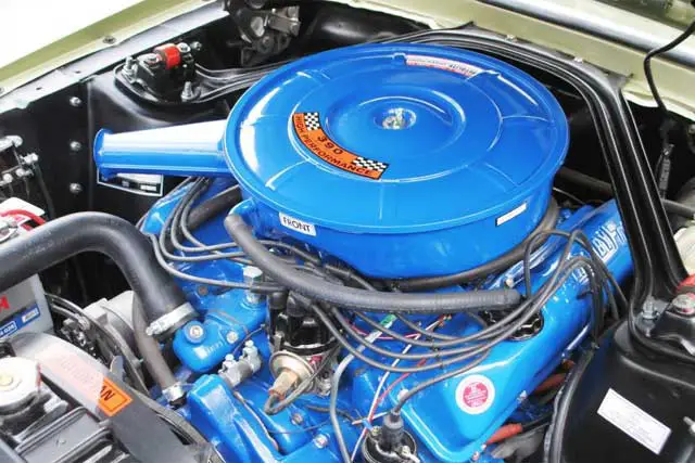 The Ford 390 FE V8 (6.4 L)