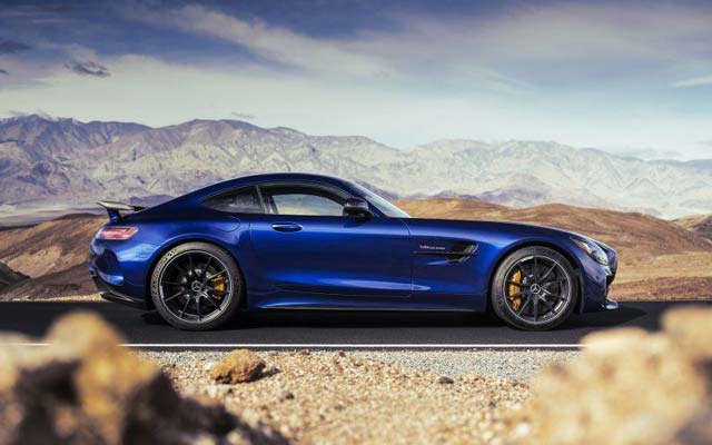 Best Handling Cars: 10. Mercedes-AMG GT S