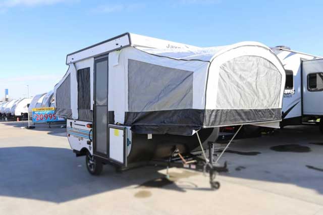 7 Best Lightweight Travel Trailers: Jayco