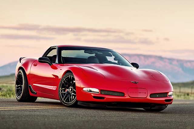 The 10 Best Muscle Cars from the '90s: 2. 1997 Chevrolet Corvette (C5)