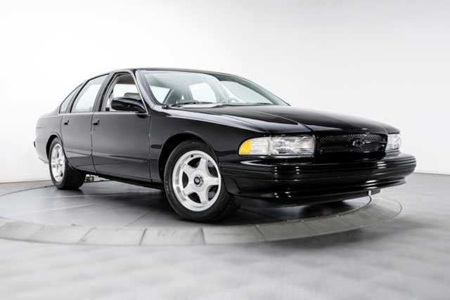 The 10 Best Muscle Cars from the '90s: 4. 1996 Chevrolet Impala SS
