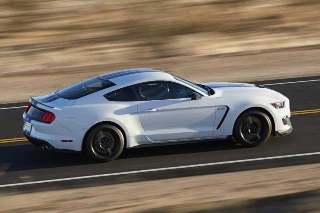 The 7 Best Performance Cars Under $30k: Mustang
