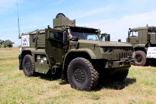 Best Russian Military Vehicles: AMN 2 Atlet