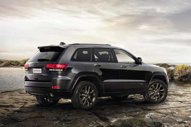 Top 10 Best-Selling SUVs in Canada in 2020: #10. Jeep Grand Cherokee