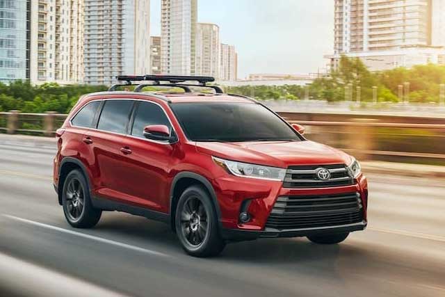 The Top 10 Best-Selling SUVs in the U.S. in 2019: #7. Toyota Highlander