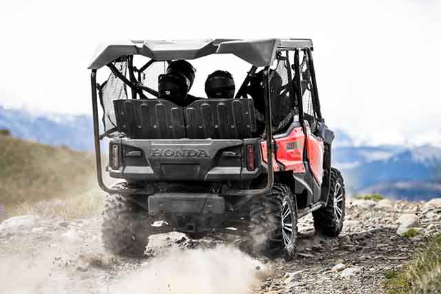 5 Best Side-by-Sides UTVs for Family: Honda Pioneer 1000-5 Deluxe