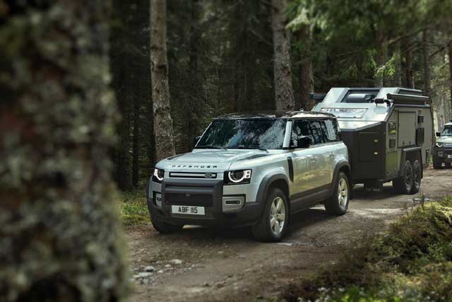 The 5 Best Small SUVs For Towing: Land Rover Defender