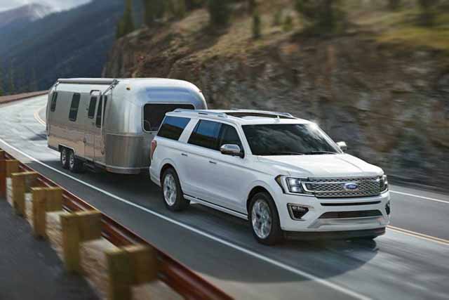 The 7 Best SUVs for Towing: Ford Expedition