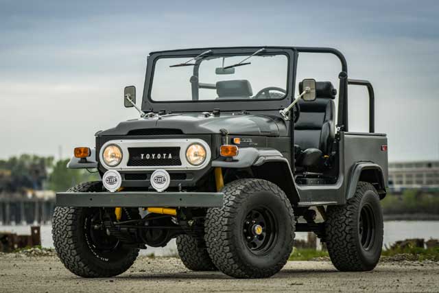5 Best Toyota Off-Road Vehicles of All Time: Toyota Land Cruiser FJ-40