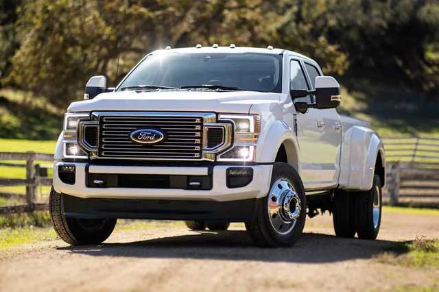 10 Biggest Pickup Trucks in the World: F-450