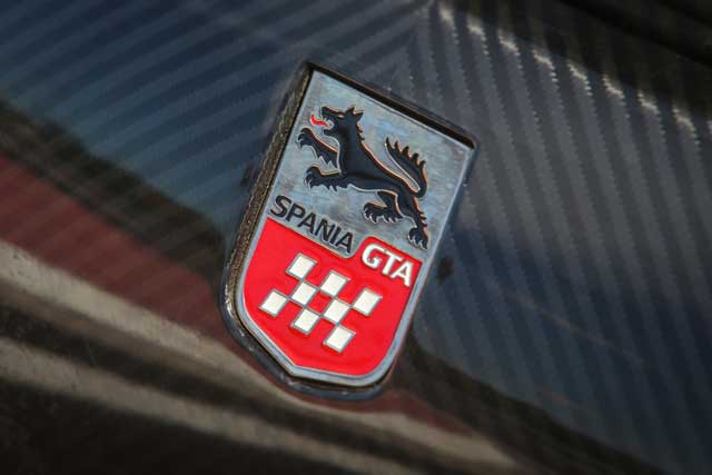 Car Logos With Flags: Spania GTA