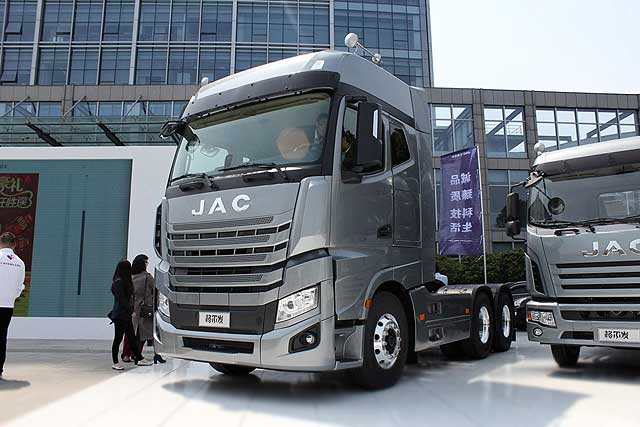 Top 10 Chinese Heavy-duty Truck Manufacturers: JAC