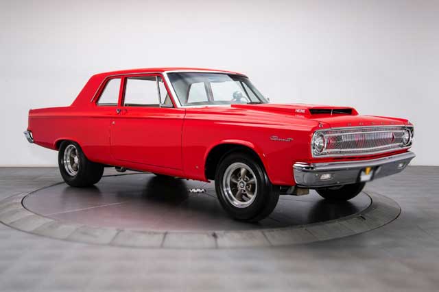 The 8 Classic Dodge Muscle Cars: Dodge Dart 426 Hemi