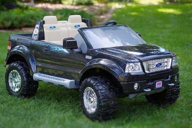 10 Cool Toy Cars For Kids To Drive: F-150