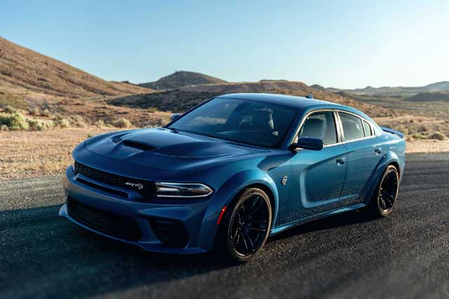 Top 10 Fastest 4-seat Sports Cars in the World: Charger SRT