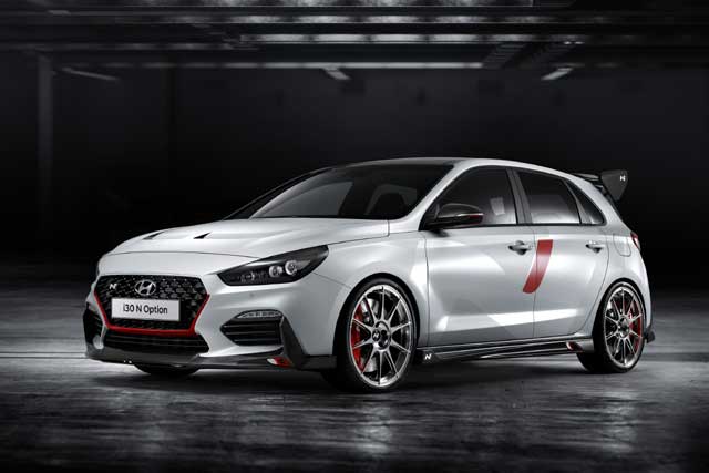 Top 10 Fastest Hot Hatchbacks: #10. 2021 HYUNDAI i30 N