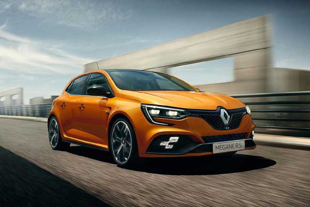 Top 10 Fastest Hot Hatchbacks: #7. 2021 RENAULT Megane RS Trophy