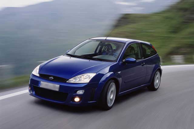 The 10 Greatest Hot Hatchbacks of All Time: #3. Ford Focus RS Mk1