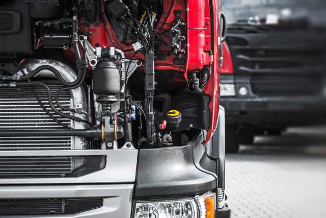 Heavy Truck Maintenance Tips: Regular Servicing