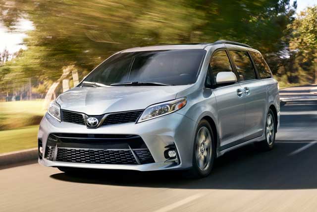 Toyota Sienna vs. Honda Odyssey: Which is More Reliable? Toyota Sienna