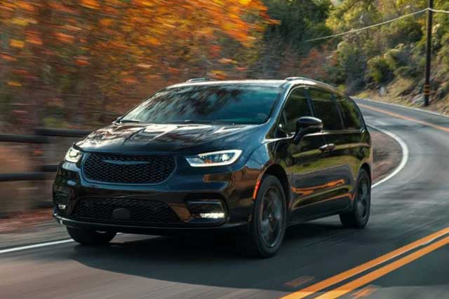 10 Worst Cars to Buy: 1. Chrysler Pacifica