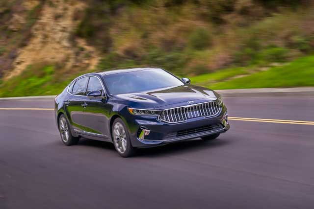 10 Worst Cars to Buy: 4. Kia Cadenza