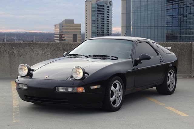 Porsche 928