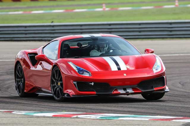 Ferrari 488 Pista