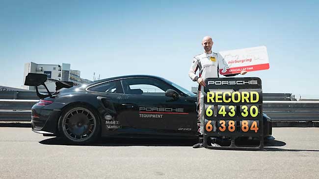 Fastest Production Cars: Porsche 911 GT2 RS MR