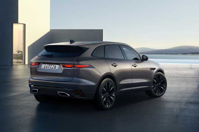 Jaguar F Pace