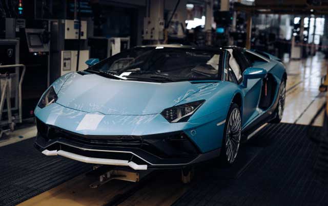 Last Aventador LP780-4