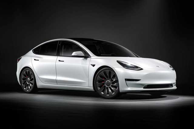 2022 Tesla Model 3 Long Range Dual-Motor AWD