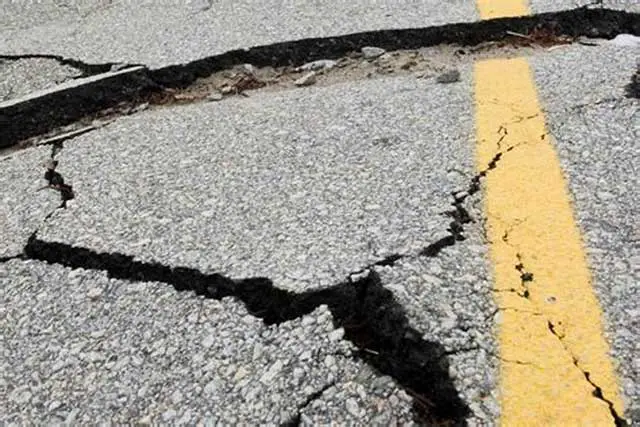 The 6 Reasons Why Car Accidents Happen: 4. Potholes