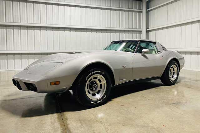 Worst Corvettes You Should Avoid: 5. 1979 L48 Corvette