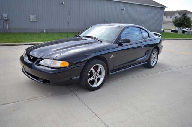 1994-1995 Ford Mustang GT