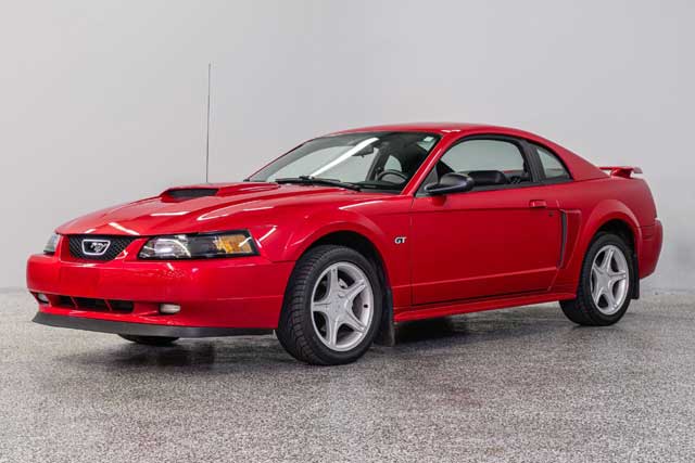 1999-2001 Ford Mustang GT