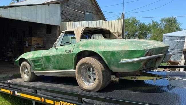 Barn Find 1964 Corvette Has Something Unexpected Under the Hood