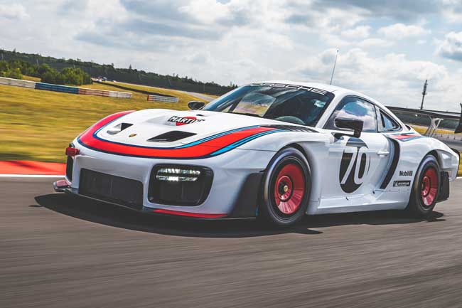 7 Fastest Porsche Models Ever ( by Top Speed), Porsche 935 (911)