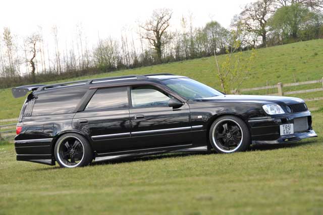 1996-2001 Nissan Stagea