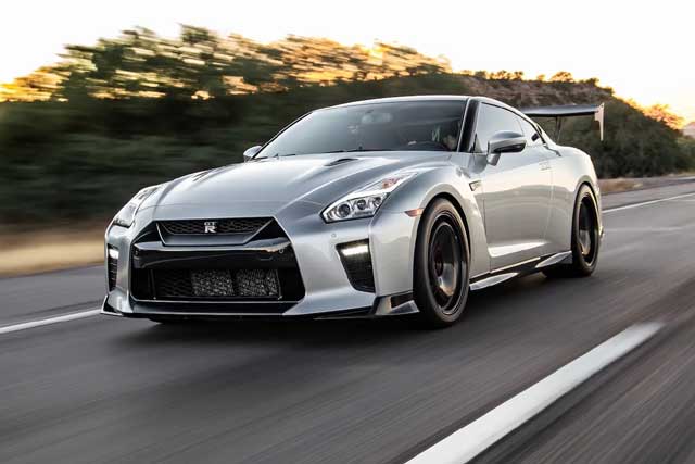 Nissan GT-R